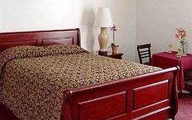 Park Plaza Lodge  3*